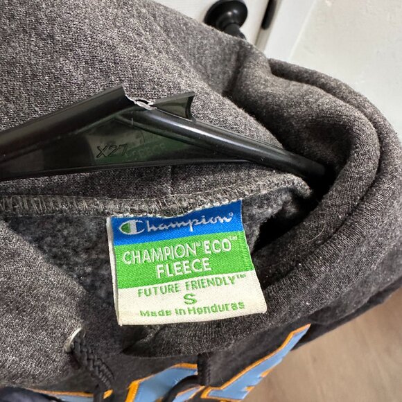 UCLA barely worn Hoodie - Size Small - Picture 3 of 4